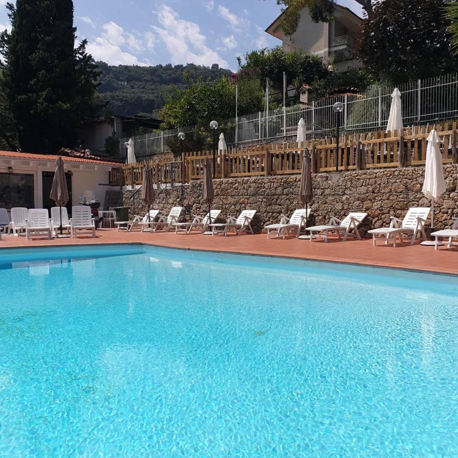 Villaggio Turistico Da Tonino Seglia San Bernardo ภายนอก รูปภาพ